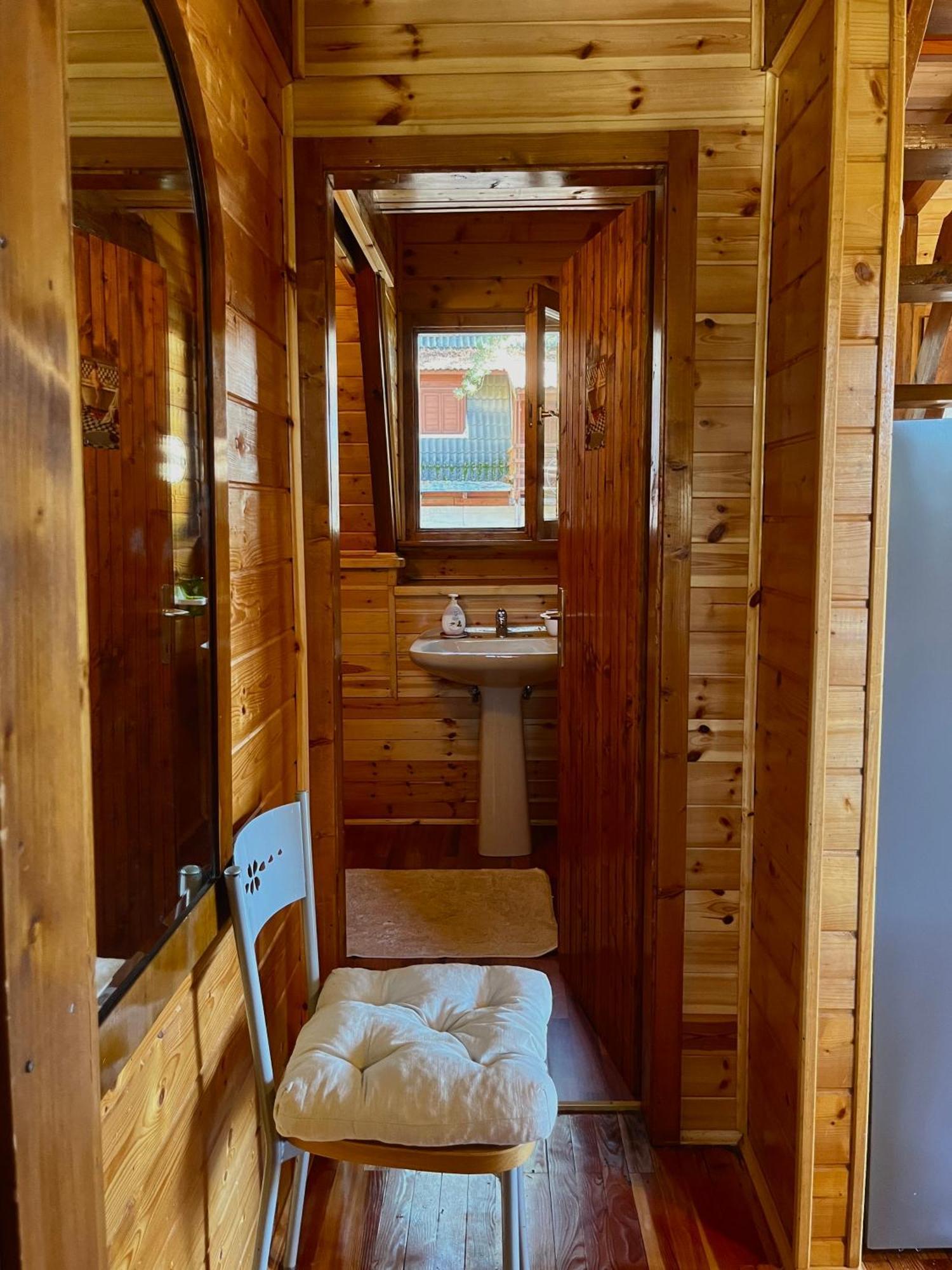 Chalet Natura La Taverna Dei 3 Porcellini Cavaliere  Luaran gambar