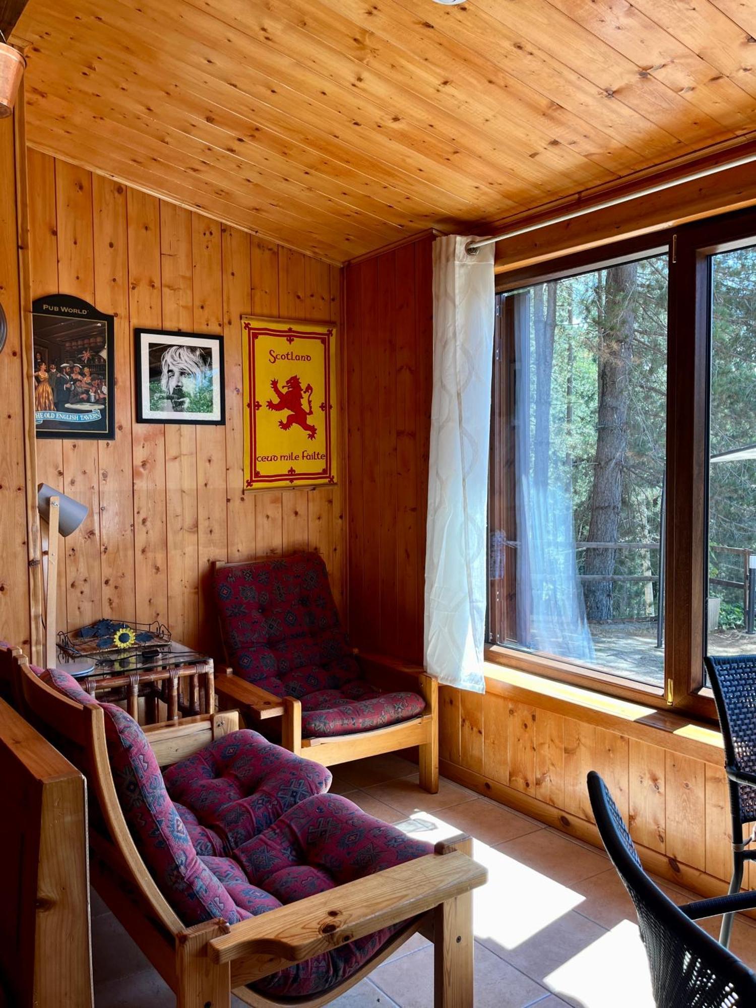 Chalet Natura La Taverna Dei 3 Porcellini Cavaliere  Luaran gambar