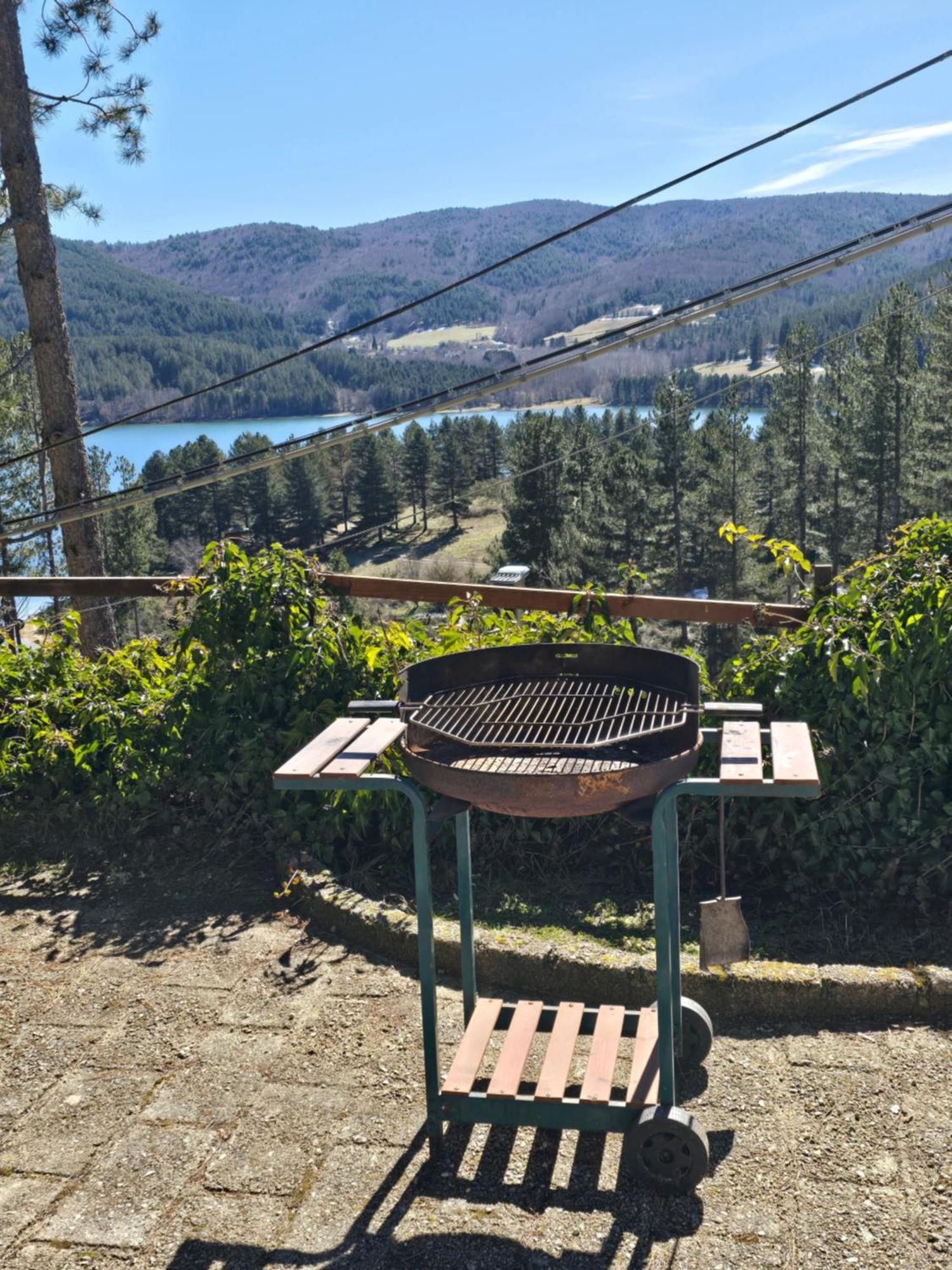 Chalet Natura La Taverna Dei 3 Porcellini Cavaliere  Luaran gambar